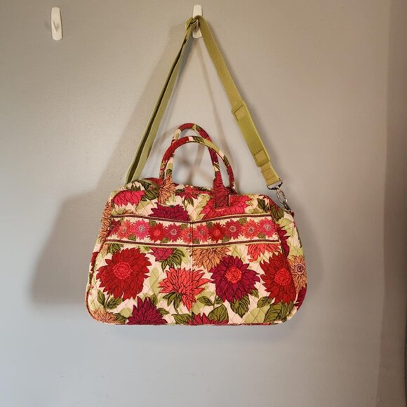Medium Vera Sized Crossbody Weekender Tote Quilted - Picture 5 of 10